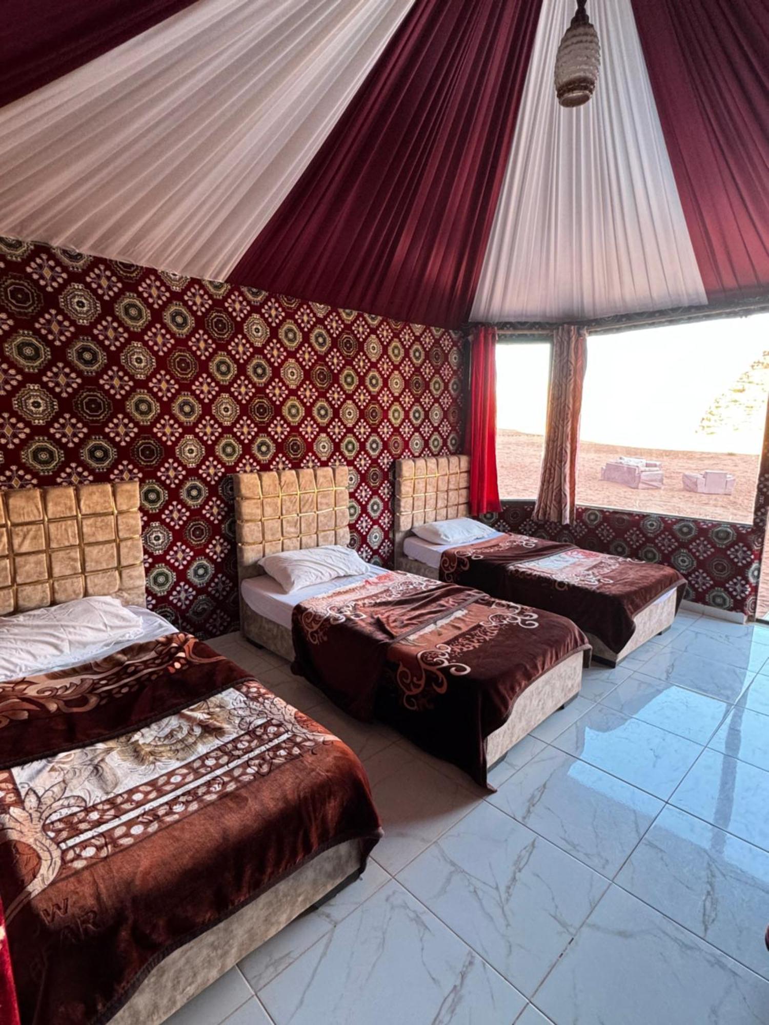 Wadi Rum Bubble Camp & Tour Exterior photo