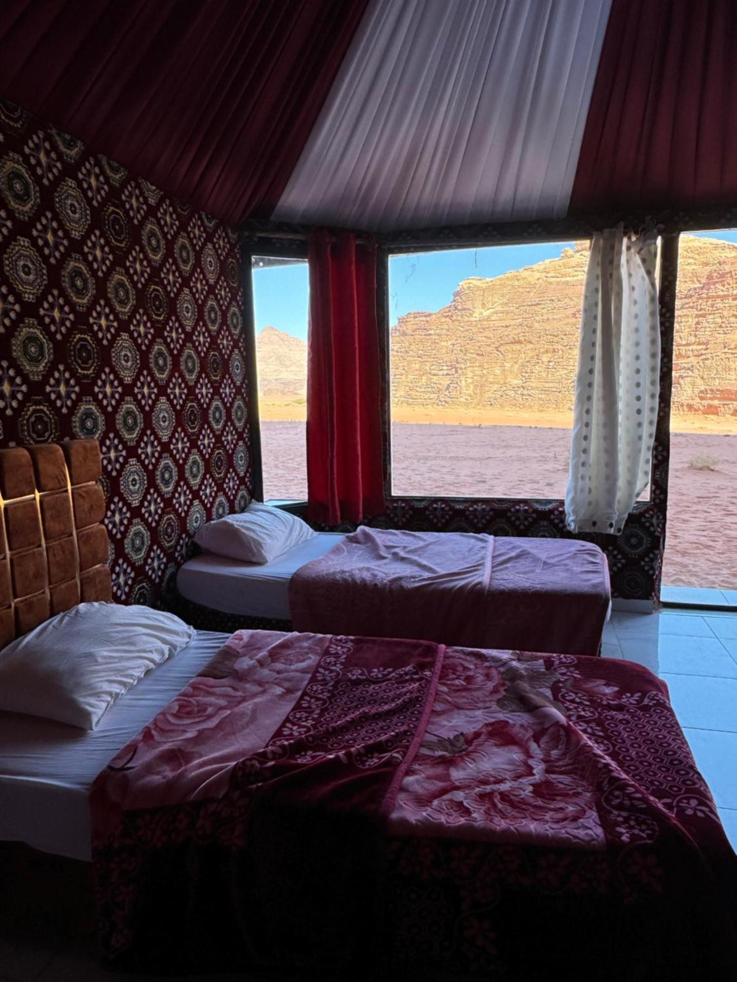 Wadi Rum Bubble Camp & Tour Exterior photo
