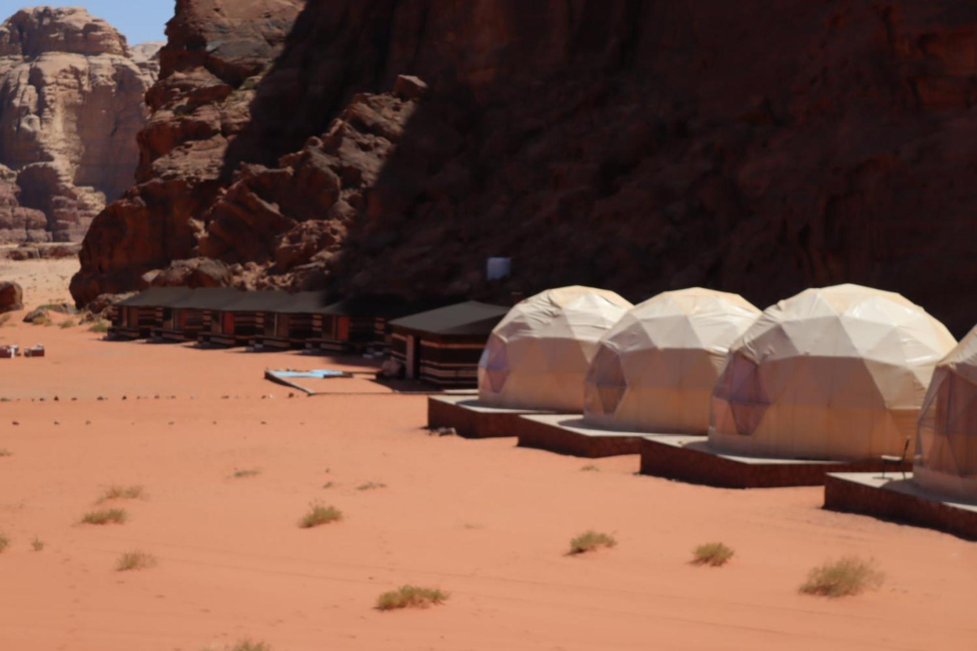 Wadi Rum Bubble Camp & Tour Exterior photo