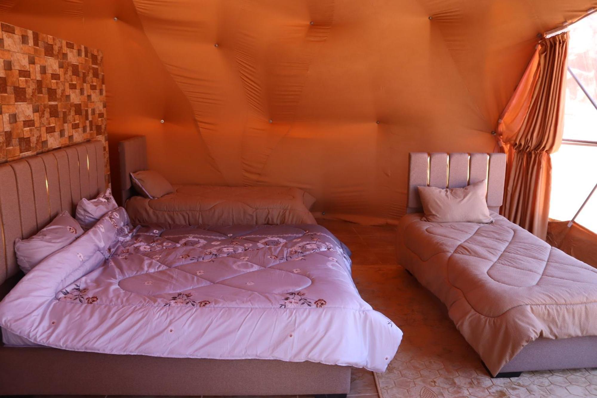 Wadi Rum Bubble Camp & Tour Exterior photo
