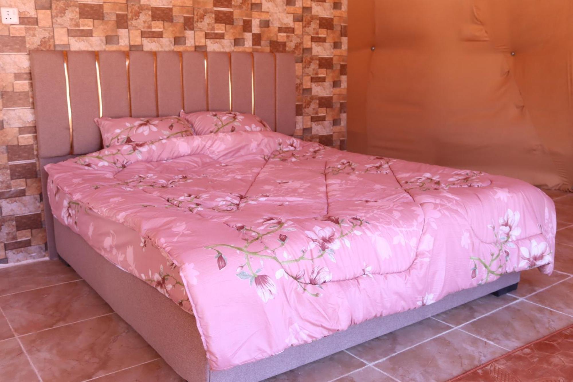 Wadi Rum Bubble Camp & Tour Exterior photo