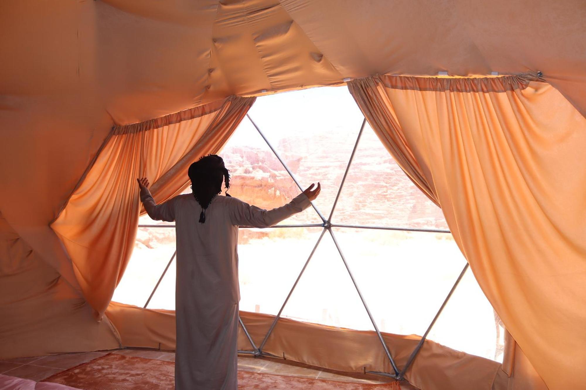 Wadi Rum Bubble Camp & Tour Exterior photo